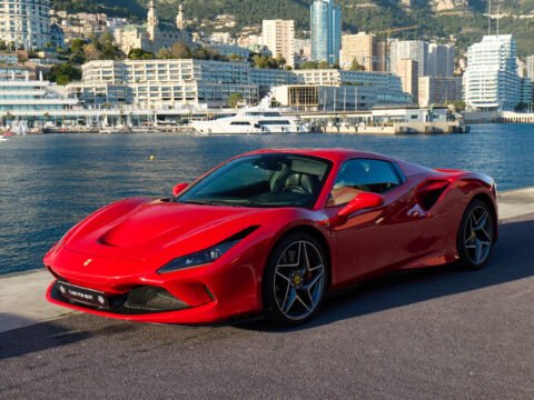 Rent Ferrari F8