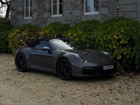 Porsche 911 for rent