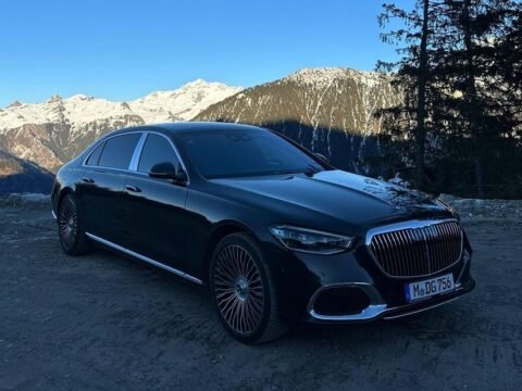 Mercedes S580 Maybach for rent