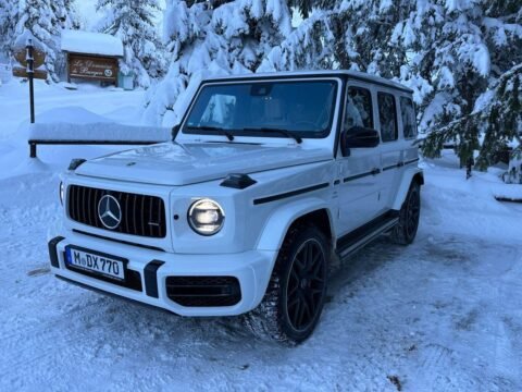 Mercedes G63 for rent