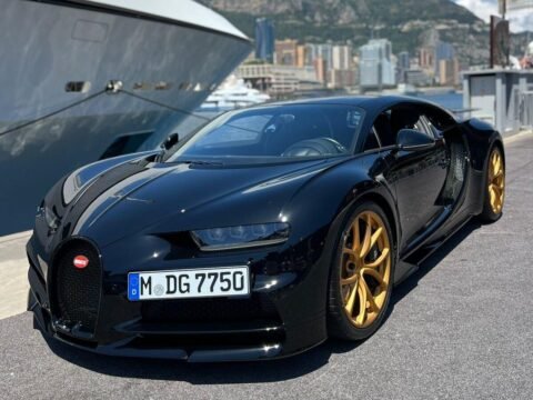 Bugatti Chiron for rent